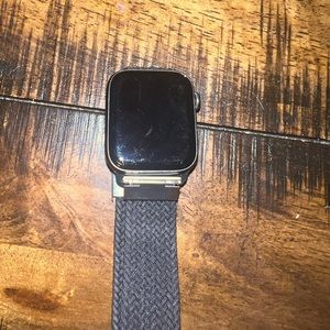 Apple Watch 44mm SE